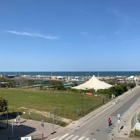 Al Mare 아파트 키오자